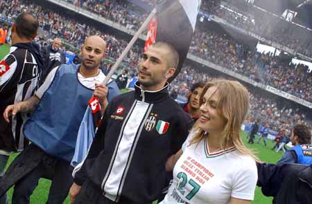 江苏足球发展重点城市对抗赛即将打响，李玮锋担任苏州队主帅