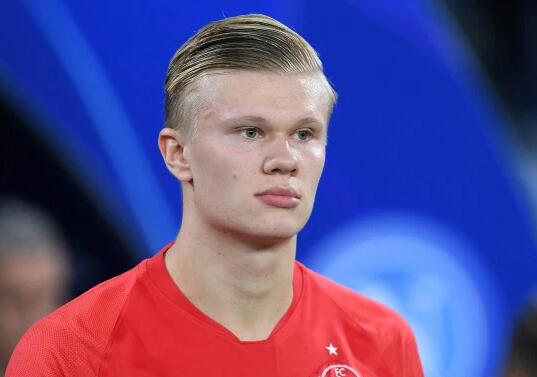 都灵vs科莫：杜万-萨帕塔、弗拉希奇首发，莫拉塔、尼科-帕斯出战