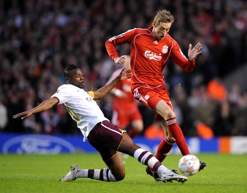 尤文客战紫百合大名单：伊尔迪兹领衔，凯利、卡瓦尔回归