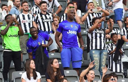 海港客战英博：5外援PK4外援，吾米提江先发，李新翔替补