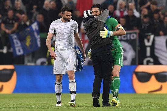 国家级教练教你，在家怎么提升羽毛球技术？