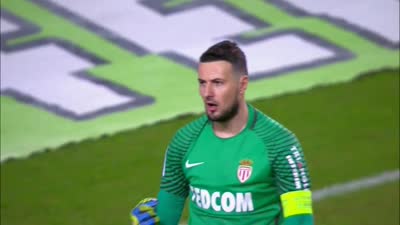 半场战报：卡利亚里2-2热那亚，塞巴斯蒂亚诺-埃斯波西托、博雷利建功，厄斯蒂高、维蒂尼亚破门