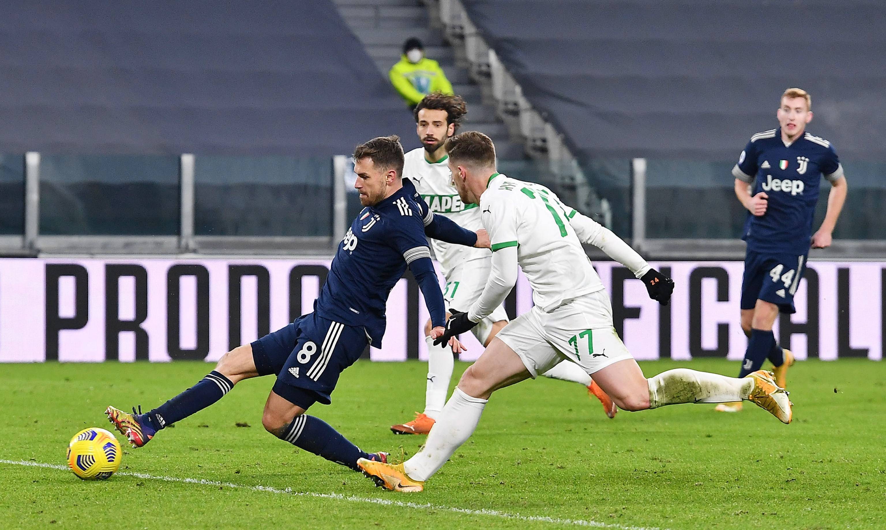 太阳队记：阿伦＆杰伦·格林明日缺席，邓恩＆弗莱明出战成疑