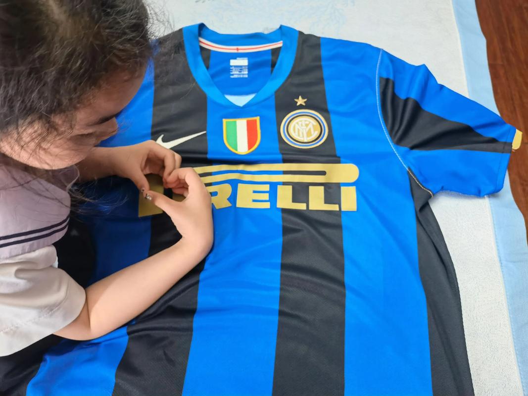 带队6战4胜重回积分榜榜首，穆斯卡特当选中超9／10月最佳教练