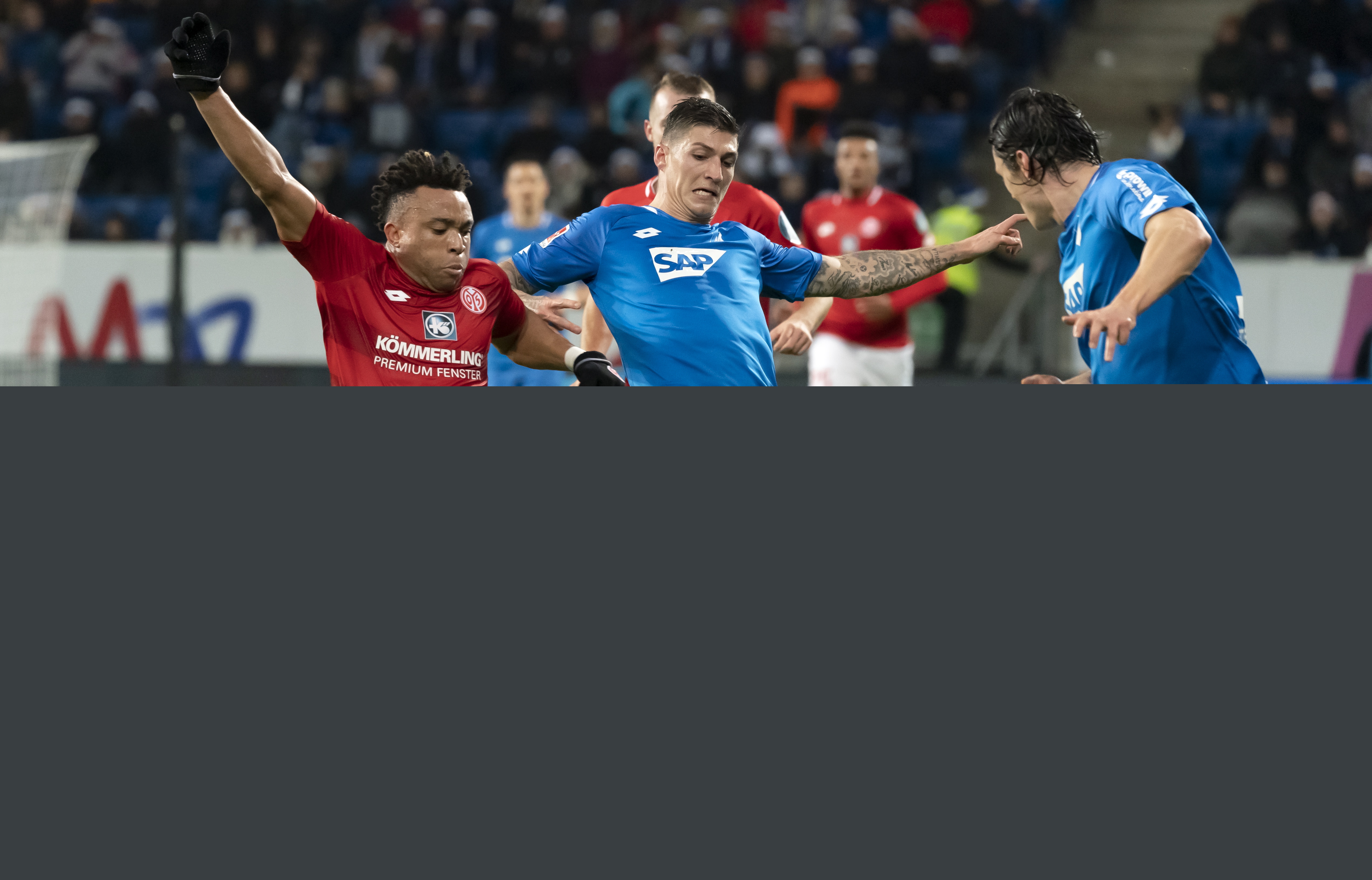 狼记：爱德华兹在末节告诉教练组，他不想按常规轮换下场休息